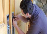 Cheap locksmith in Canberra works for you