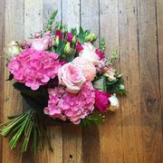Fresh Corporate & Wedding Flower Arrangment Services