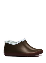 Protect Your Feet with Rubber Shoes for Women